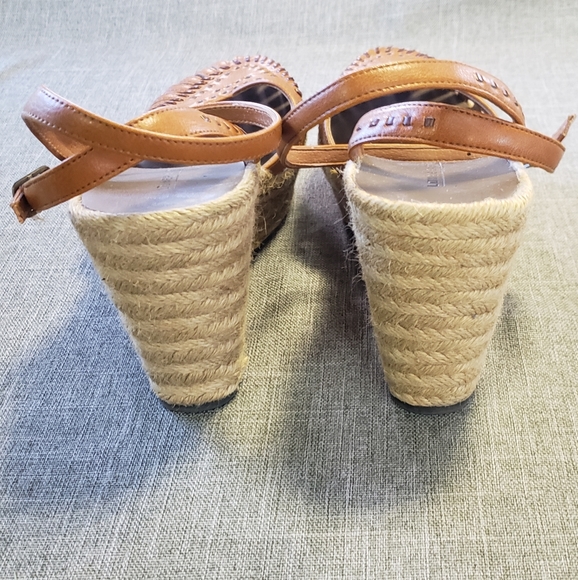 8.5 Lower East Side Caramel Espadrille Wedge Shoe - Picture 5 of 8